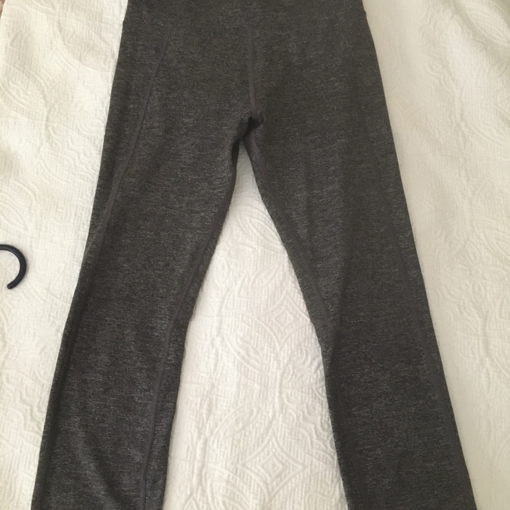 Lorna Jane Capri